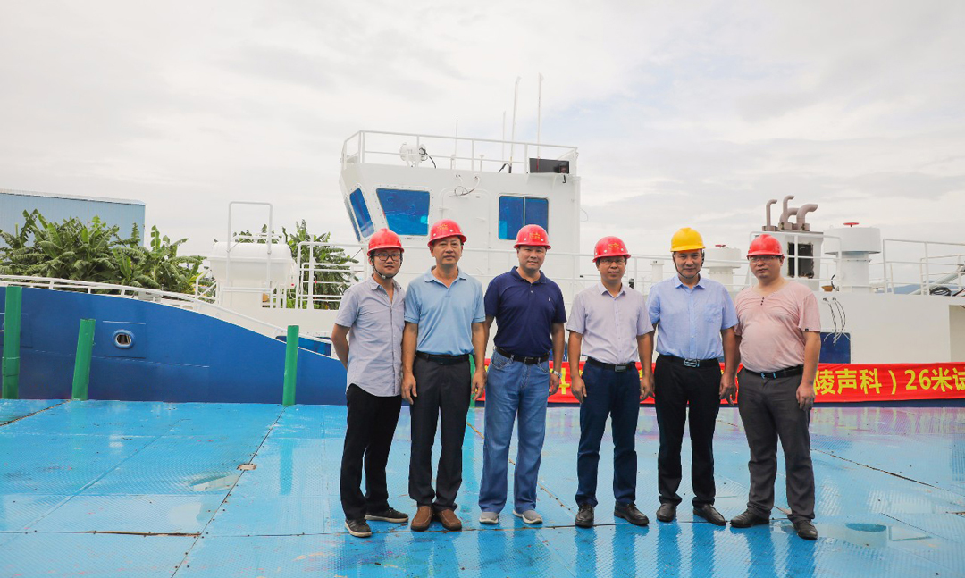 Jianglong Shipbuilding 26 m scientific research test ship successfully launched
